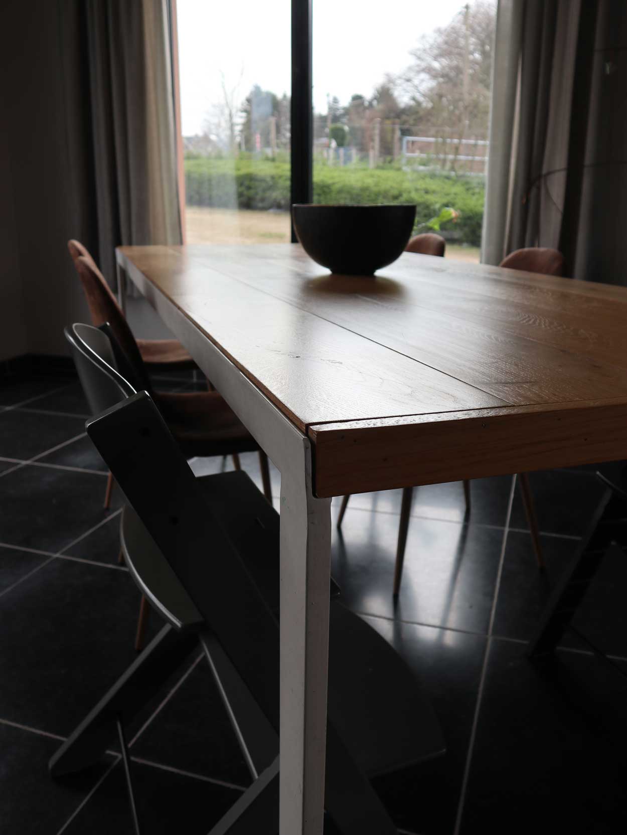 Unieke familietafel op maat | Woodz Design | Zander Steels